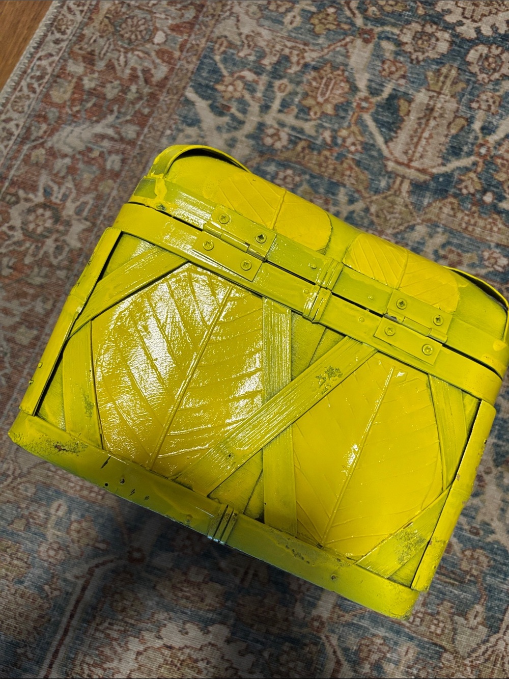 Rustic Yellow Box - Picture 4 of 7